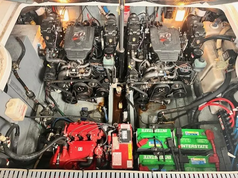 Slide: The Image of Sea Ray 300 Sundancer 2003 - 5578533