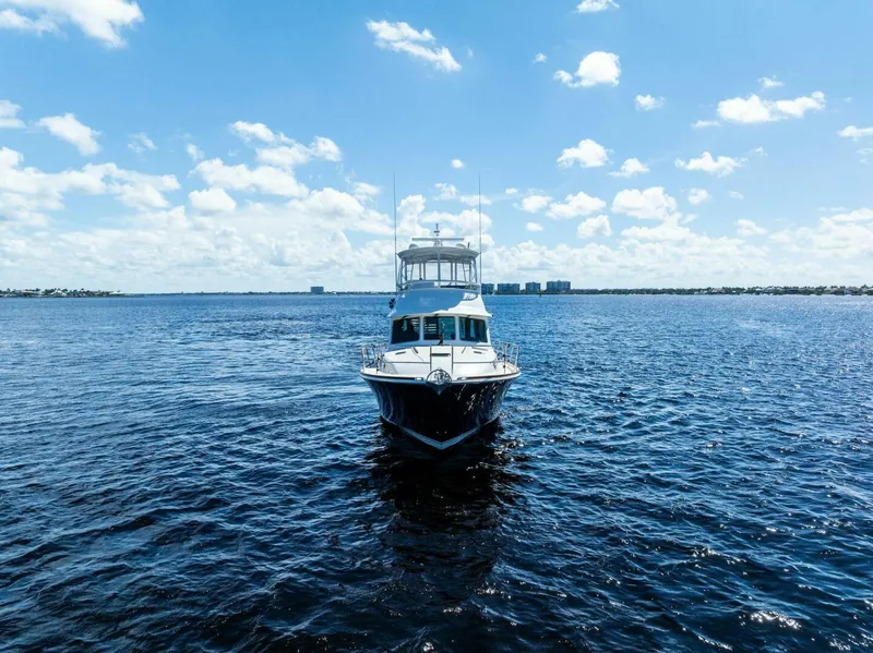 Slide: The Image of 2019 Sabre 48 Flybridge HIGHLANDER - 5573344