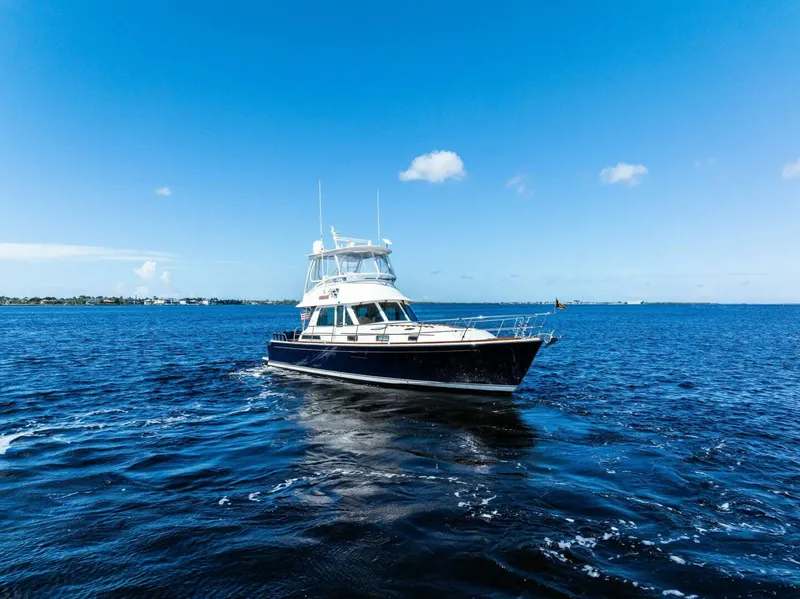 Slide: The Image of 2019 Sabre 48 Flybridge HIGHLANDER - 5573346