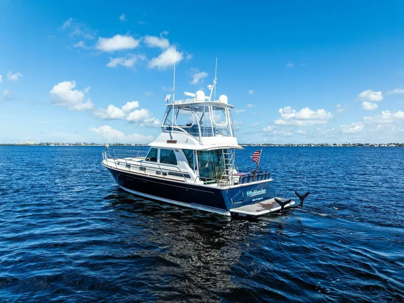 Slide: The Image of 2019 Sabre 48 Flybridge HIGHLANDER - 5573341