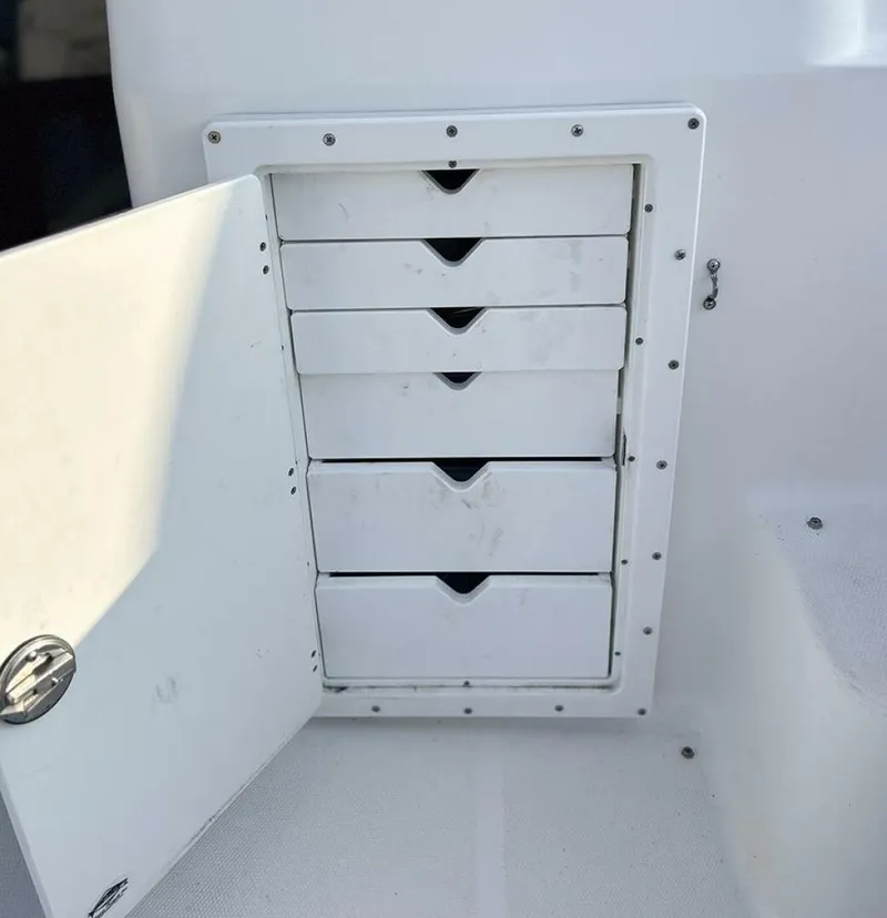 Slide: The Image of Silverton 42 Convertible 2002 - 5573080