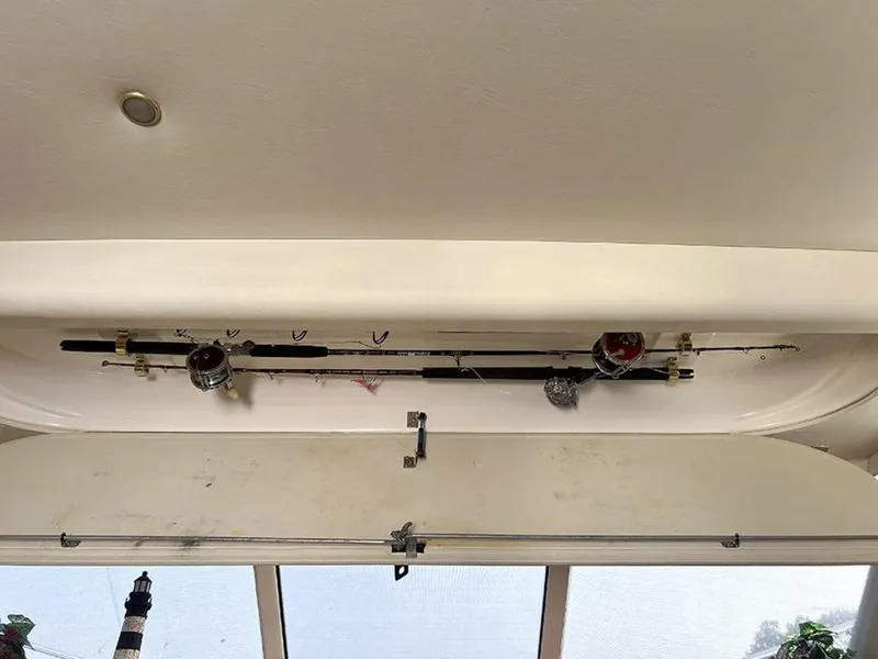 Slide: The Image of Silverton 42 Convertible 2002 - 5573081