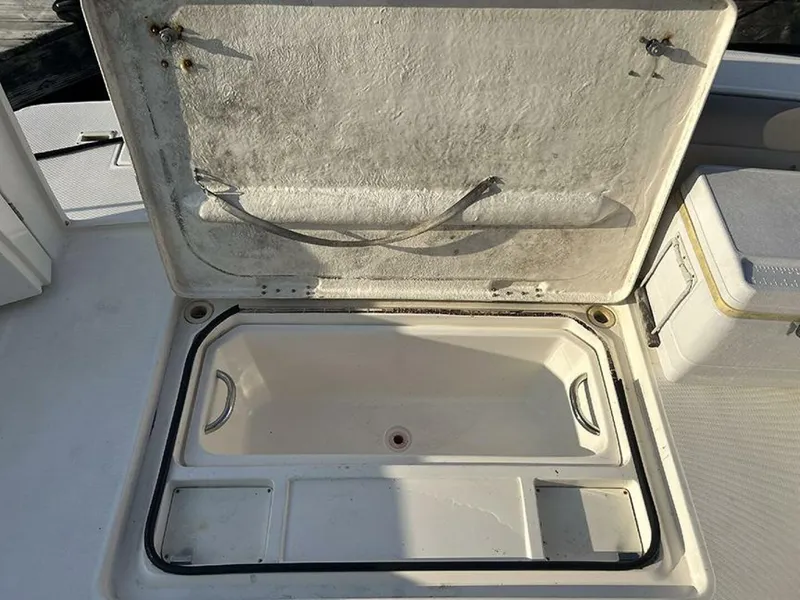 Slide: The Image of Silverton 42 Convertible 2002 - 5573084