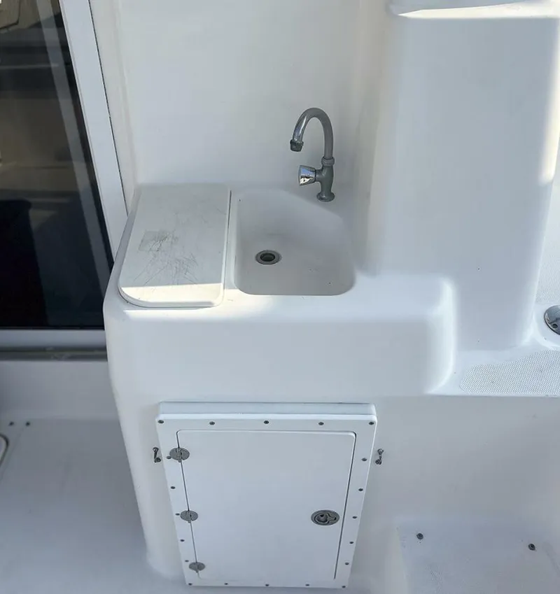 Slide: The Image of Silverton 42 Convertible 2002 - 5573079