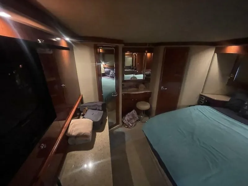 Slide: The Image of 0005320223 - 5573463