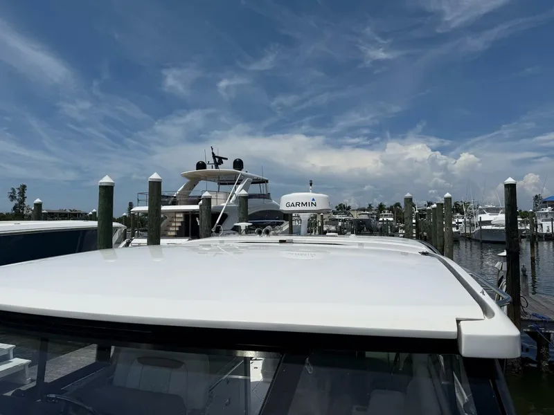 Slide: The Image of 2021 Regal 36 XO - 5573646