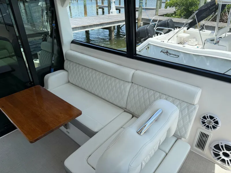 Slide: The Image of 2021 Regal 36 XO - 5573636