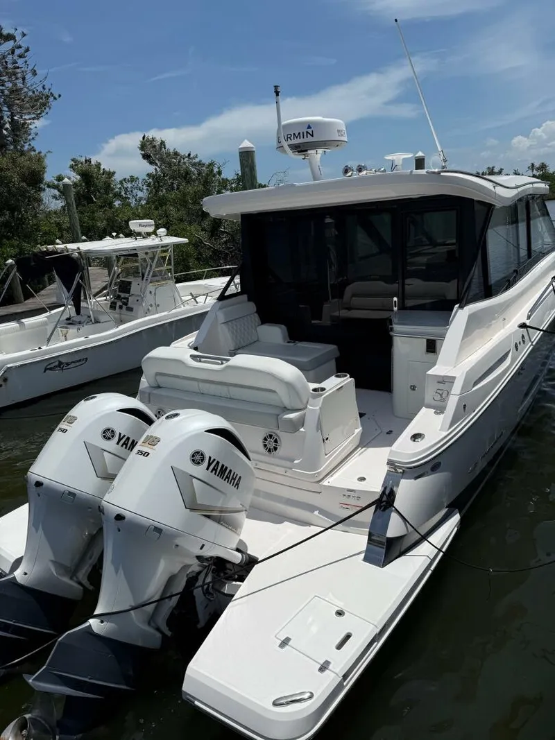 Slide: The Image of 2021 Regal 36 XO - 5573635