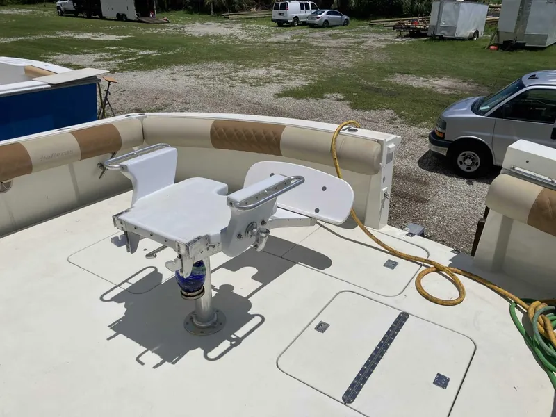 Slide: The Image of Hatteras Sport Fish 1985 - 5573862