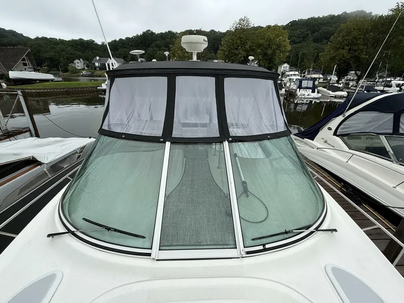 Slide: The Image of Cruisers 370 Express 2004 - 5574313