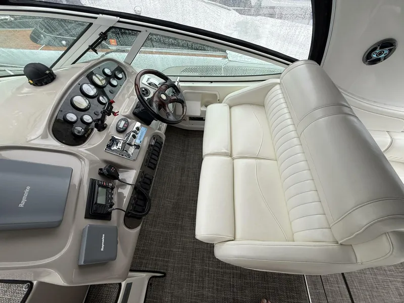 Slide: The Image of Cruisers Yachts 370 Express 2004 - 5574275