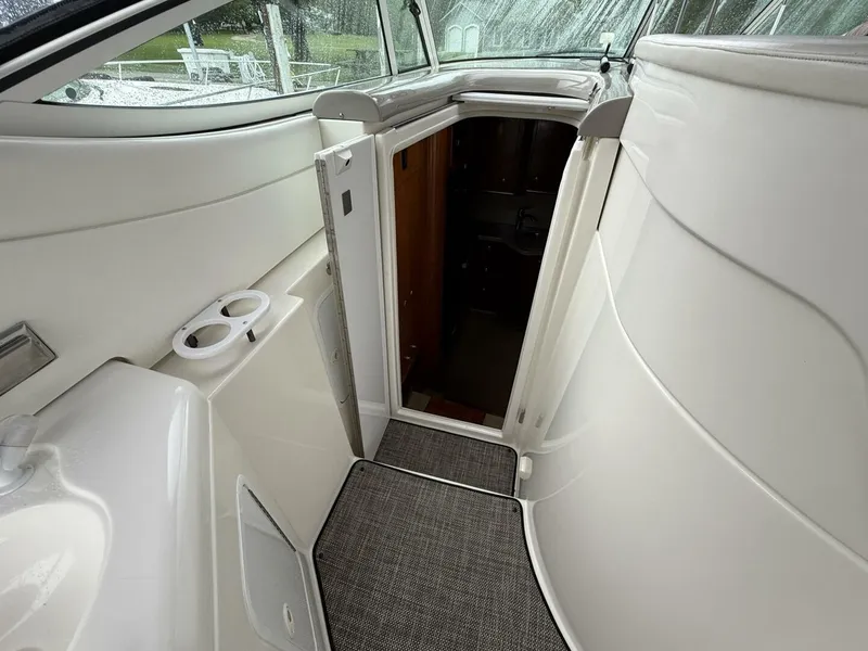 Slide: The Image of Cruisers Yachts 370 Express 2004 - 5574290