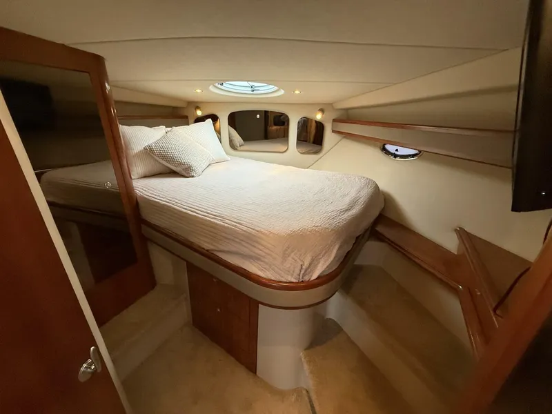 Slide: The Image of Cruisers Yachts 370 Express 2004 - 5574216