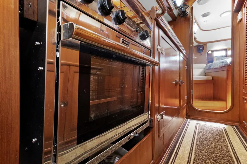 Slide: The Image of Hylas 46 2004 - 5574414