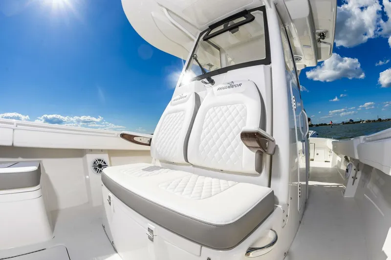 Slide: The Image of 31RegulatorHull403130 - 5610502