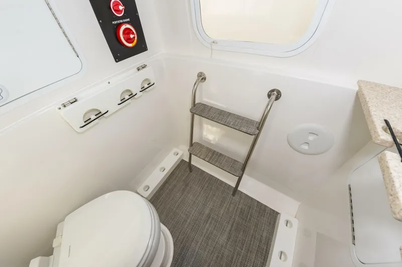 Slide: The Image of 31RegulatorHull403138 - 5610510