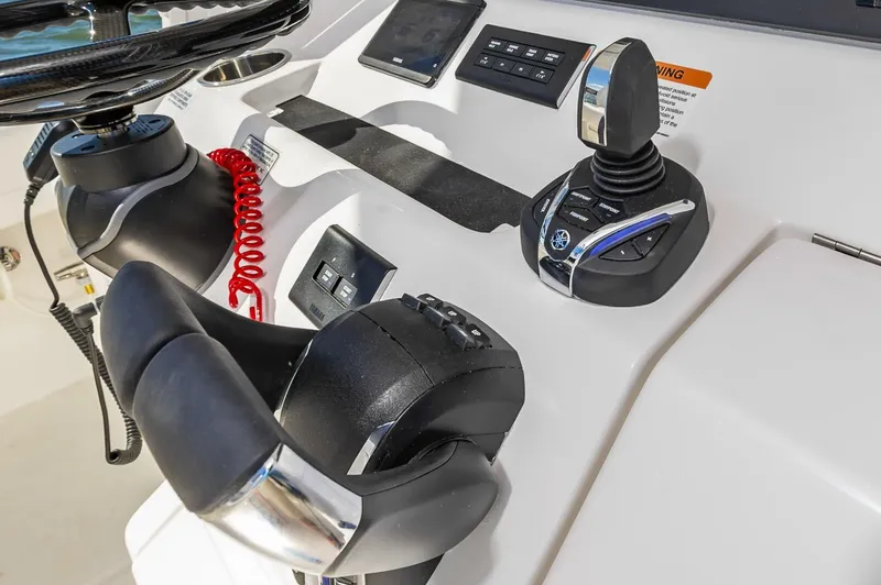 Slide: The Image of 31RegulatorHull403110 - 5610482