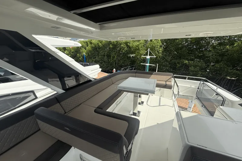 Slide: The Image of Galeon 500 FLY 2021 - 5575133