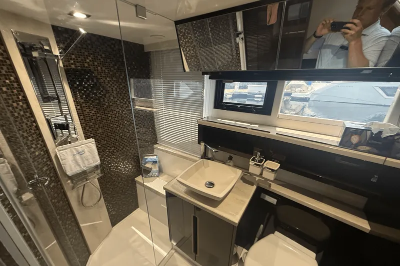 Slide: The Image of Galeon 500 FLY 2021 - 5575144