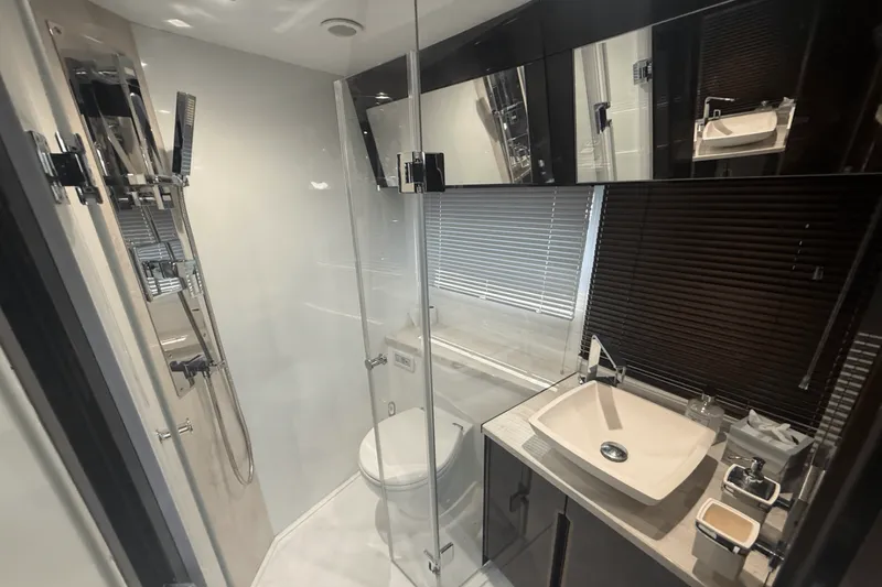 Slide: The Image of Galeon 500 FLY 2021 - 5575146