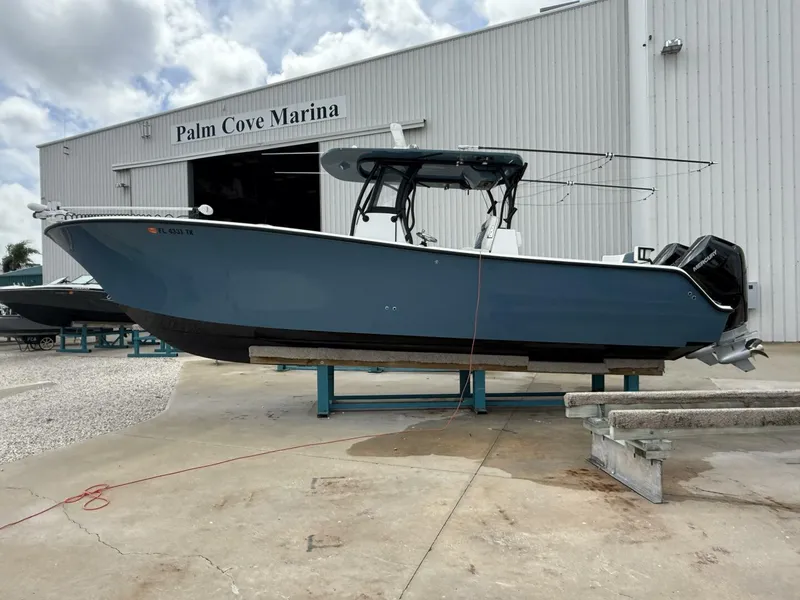 Slide: The Image of Front Runner 33 2023 - 5672586