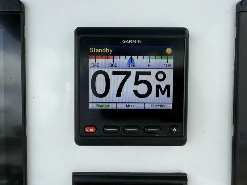 Slide: The Image of Front Runner 33 2023 - 5672605