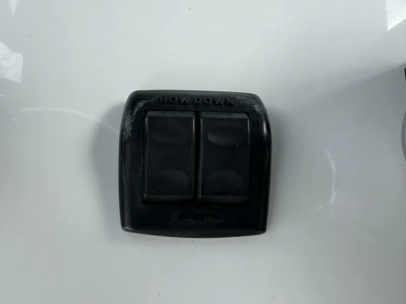 Slide: The Image of Front Runner 33 2023 - 5672607