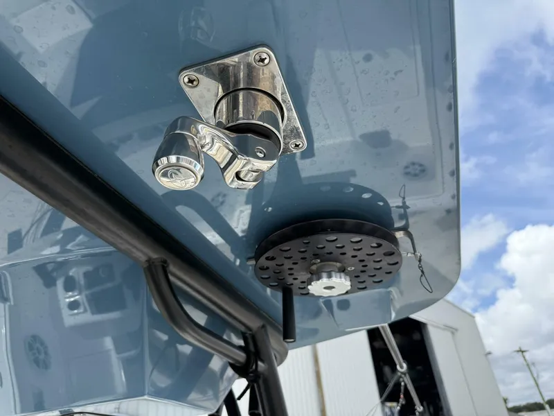 Slide: The Image of Front Runner 33 2023 - 5672609