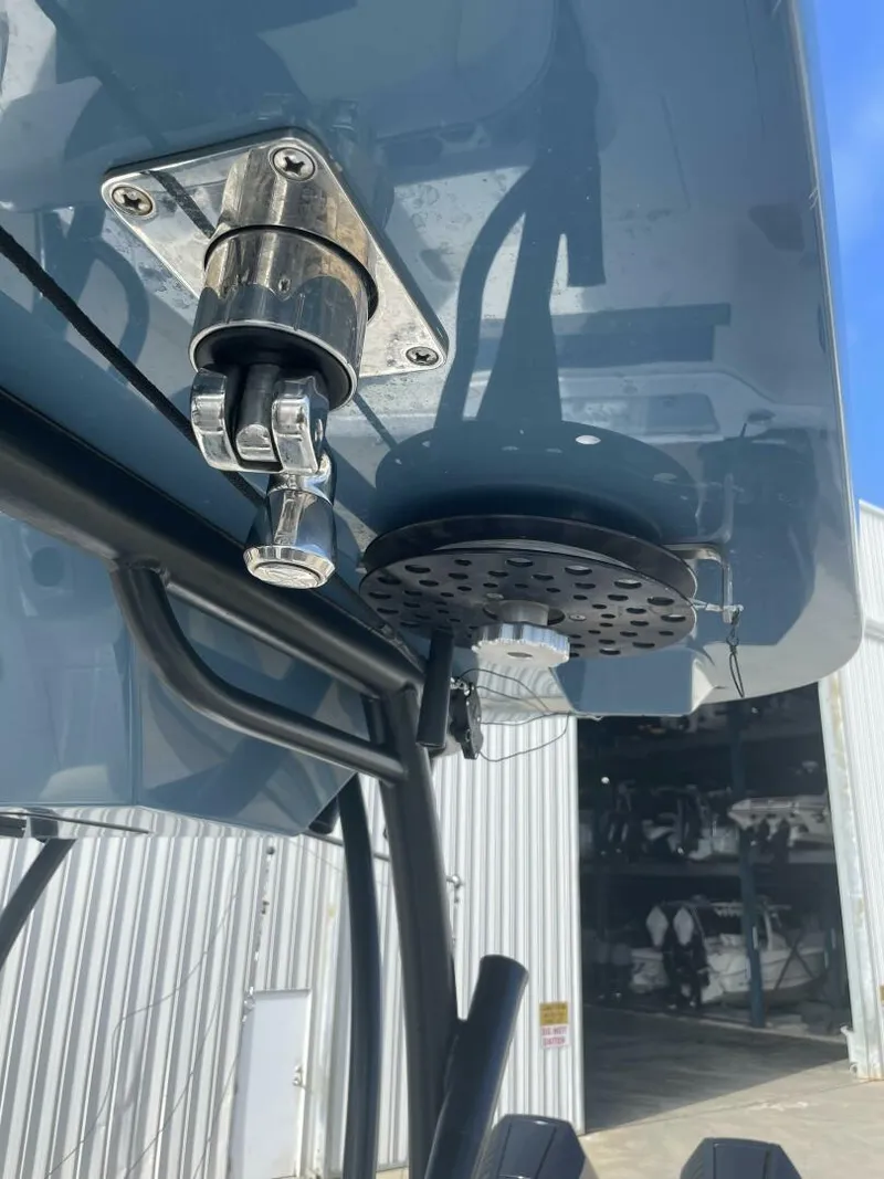 Slide: The Image of Front Runner 33 2023 - 5575445