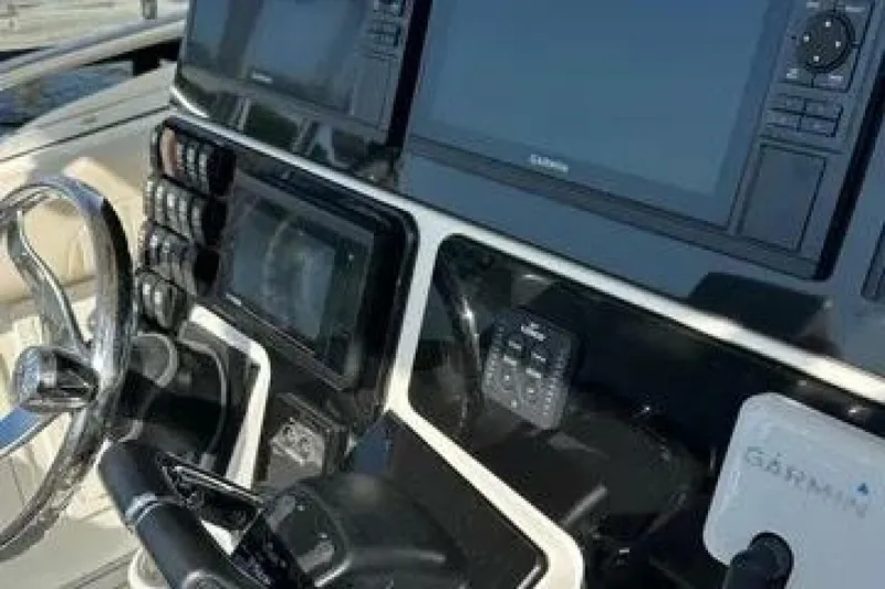 Slide: The Image of Hydra-Sports 33VX 2005 - 5575463