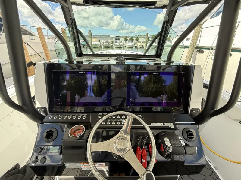 Slide: The Image of Wellcraft 352 Fisherman 2022 - 5588284