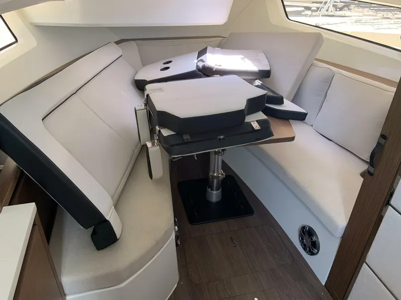 Slide: The Image of Jeanneau Leader 12.5 WA 2021 - 5576042