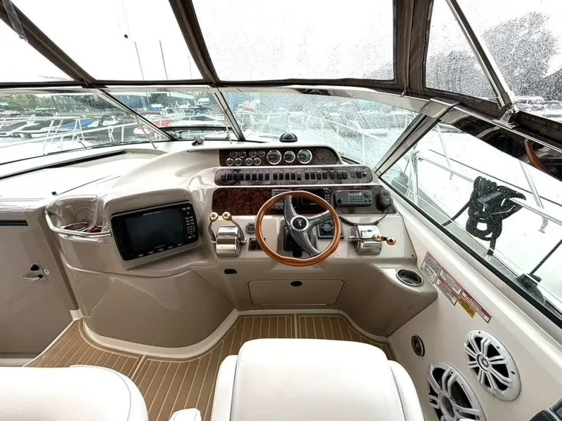 Slide: The Image of Sea Ray 400 Sundancer 1998 - 5576323