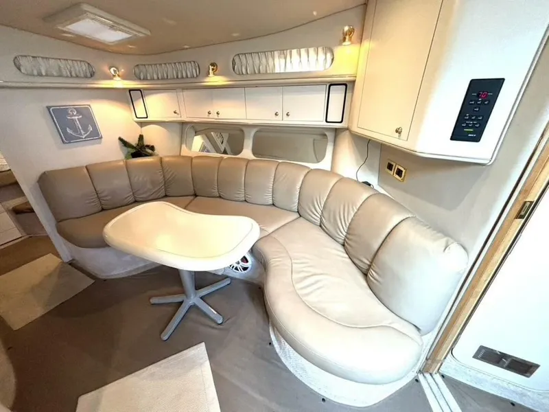 Slide: The Image of Sea Ray 400 Sundancer 1998 - 5576336