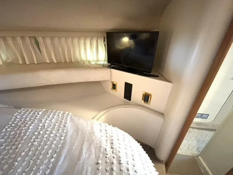 Slide: The Image of Sea Ray 400 Sundancer 1998 - 5576350