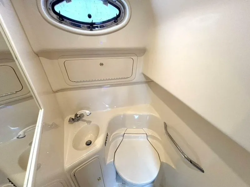 Slide: The Image of Sea Ray 400 Sundancer 1998 - 5576353