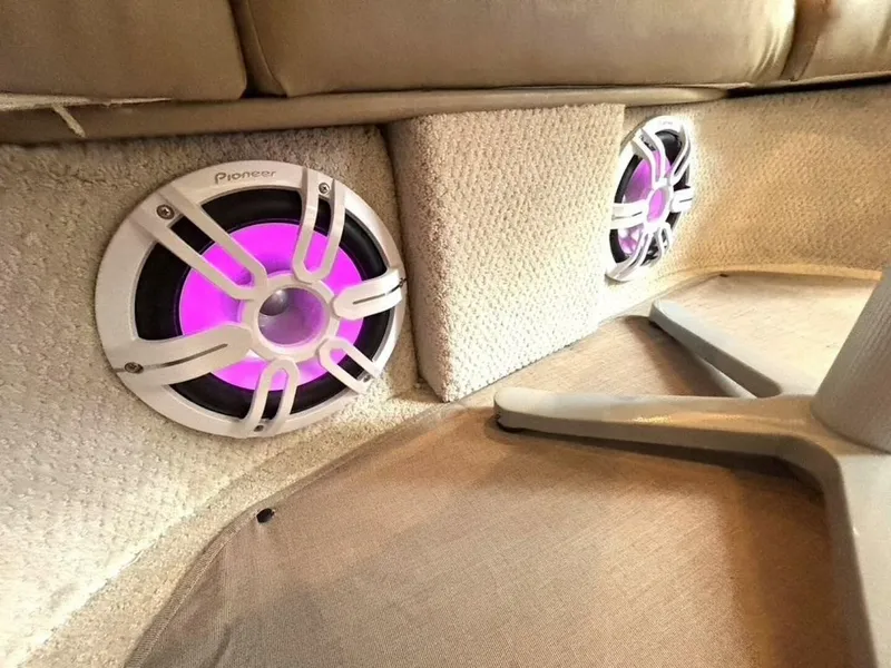 Slide: The Image of Sea Ray 400 Sundancer 1998 - 5576358