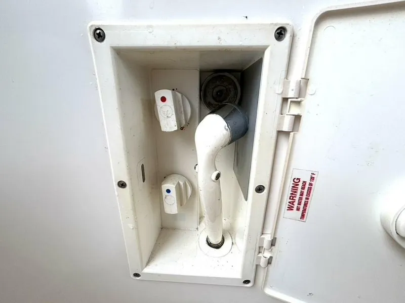 Slide: The Image of Sea Ray 400 Sundancer 1998 - 5576372