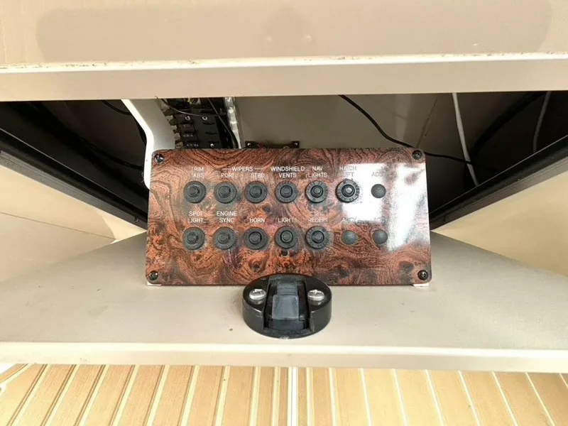 Slide: The Image of Sea Ray 400 Sundancer 1998 - 5576376