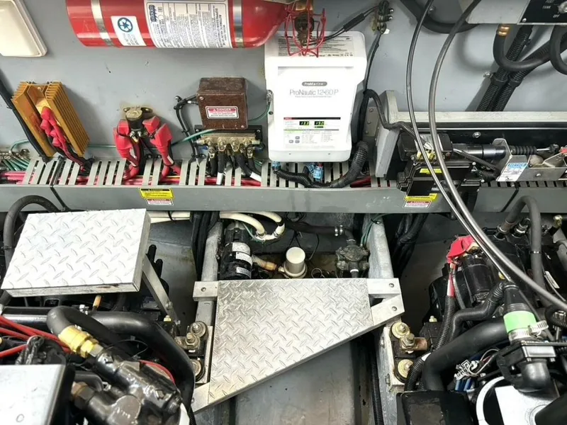 Slide: The Image of Sea Ray 400 Sundancer 1998 - 5576366