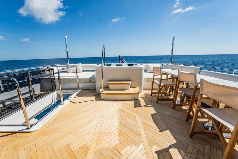 Slide: The Image of Ocean Alexander 27 Explorer 2021 - 5599572