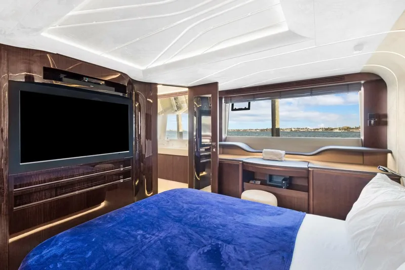 Slide: The Image of Galeon 680 Fly 2020 - 5600480