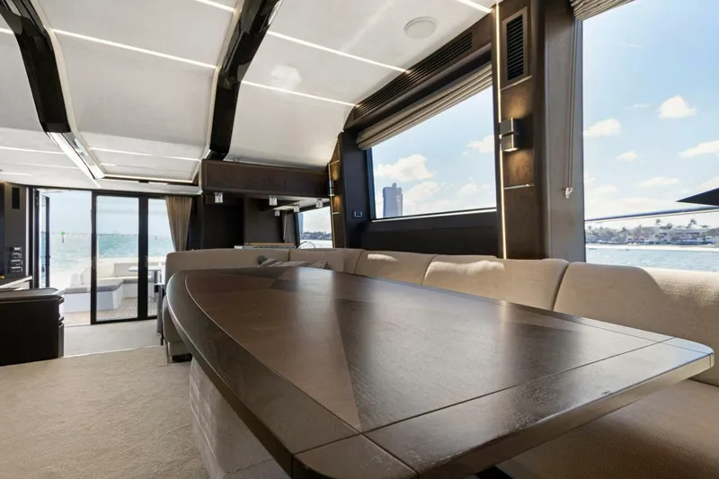 Slide: The Image of Galeon 680 Fly 2020 - 5600501