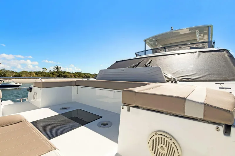 Slide: The Image of Galeon 680 Fly 2020 - 5600502