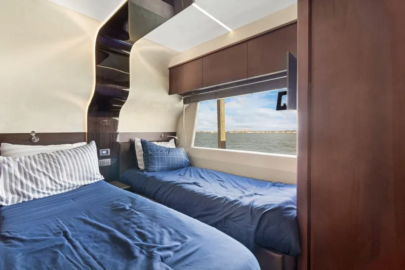 Slide: The Image of Galeon 680 Fly 2020 - 5600478