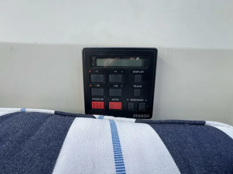 Slide: The Image of Sabre 38 1984 - 5576414