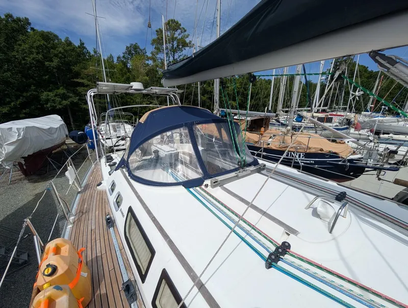 Slide: The Image of Jeanneau 43 Sun Odyssey 2001 - 5576686