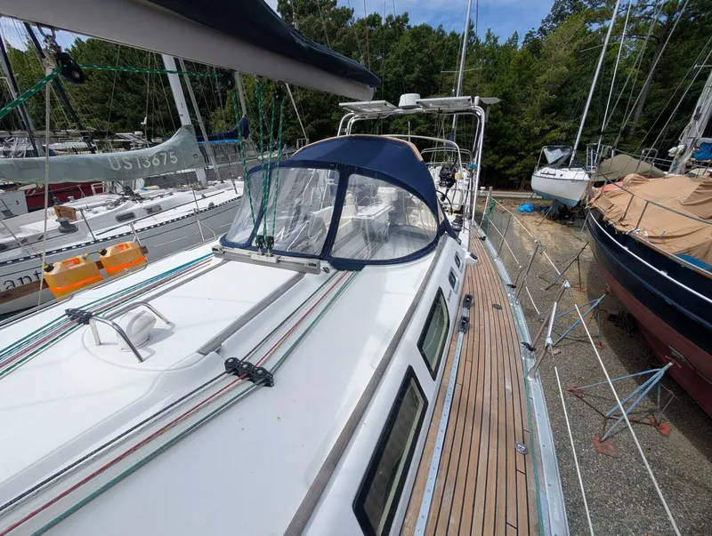 Slide: The Image of Jeanneau 43 Sun Odyssey 2001 - 5576690