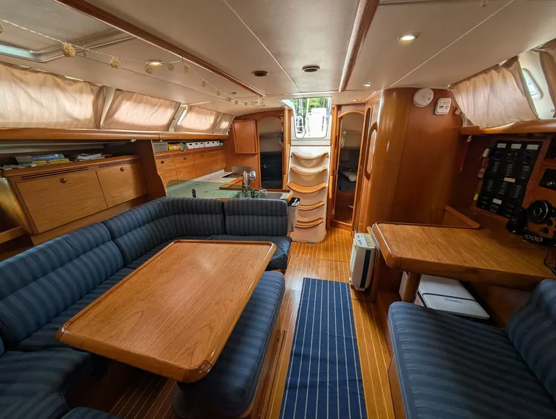 Slide: The Image of Jeanneau 43 Sun Odyssey 2001 - 5576714