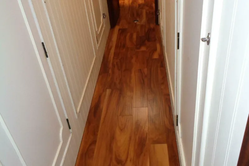 Slide: The Image of Hatteras 70 Cockpit Motor Yacht 1987 - 5577081